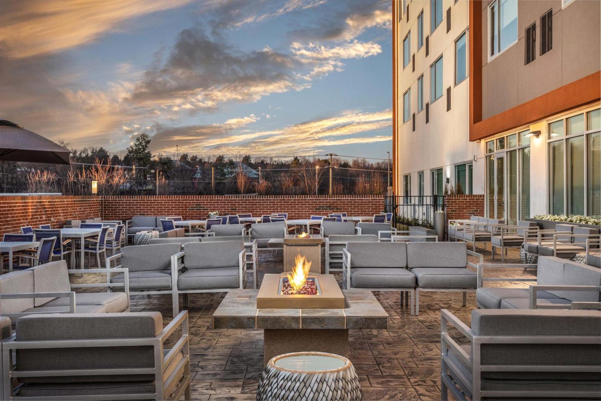 Element Knoxville West Extérieur photo
